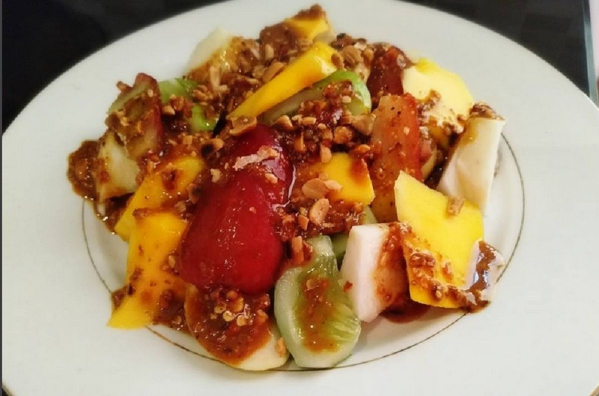 Ragam Salad Lezat dari Berbagai Penjuru Dunia Termasuk Indonesia